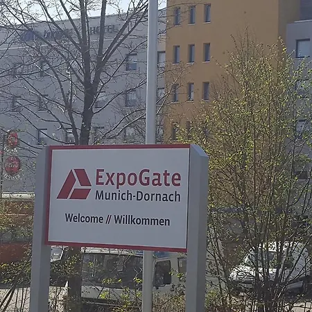 Hotell Ibis Budget Muenchen Ost Messe *